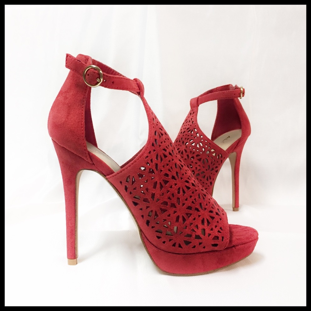 🔅SALE🔅 NWOT - Aldo Vissimo Heel - Size 7M